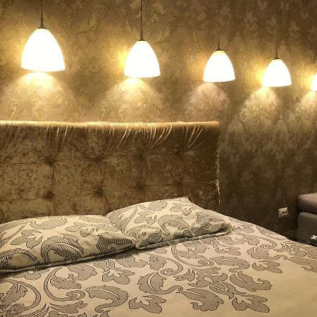 Apartment Near Dnipro Arena Dış mekan fotoğraf